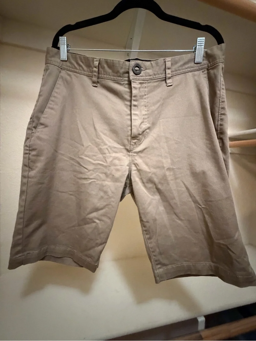 Volcom Men's Flat Front Shorts in Khaki